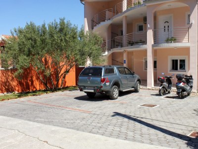 Apartment One bedroom apartment with terrace and sea view Tkon, Pašman A-6215-c - Outdoor photo 13