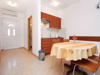 Apartment One bedroom apartment with terrace and sea view Tkon, Pašman A-6215-c - Outdoor photo 15