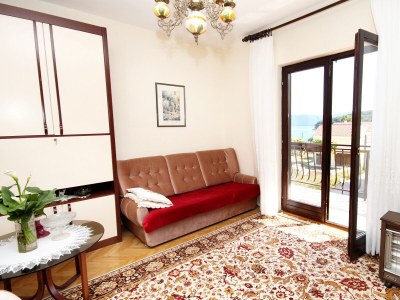 Apartment One bedroom apartment with terrace and sea view Brgulje, Molat A-6241-a - Outdoor photo 13