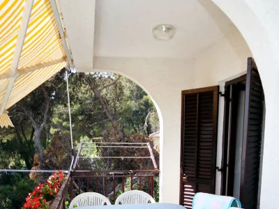 Apartment One bedroom apartment with terrace and sea view Brgulje, Molat A-6241-a - Outdoor photo 24