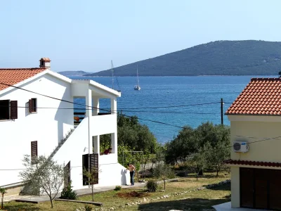 Apartment One bedroom apartment with terrace and sea view Brgulje, Molat A-6241-a - Outdoor photo 25