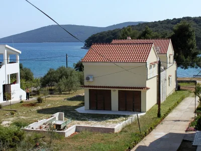 Apartment One bedroom apartment with terrace and sea view Brgulje, Molat A-6241-a - Outdoor photo 26