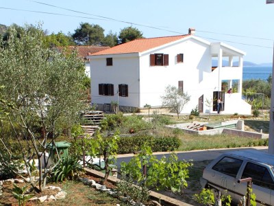 Apartment One bedroom apartment with terrace and sea view Brgulje, Molat A-6241-b - Outdoor photo 6