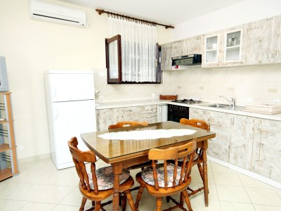 Apartment One bedroom apartment with terrace and sea view Brgulje, Molat A-6241-b - Outdoor photo 14