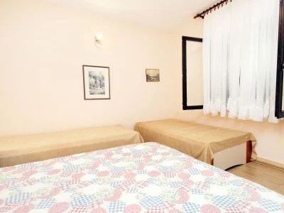 Apartment One bedroom apartment with terrace and sea view Brgulje, Molat A-6241-b - Outdoor photo 16