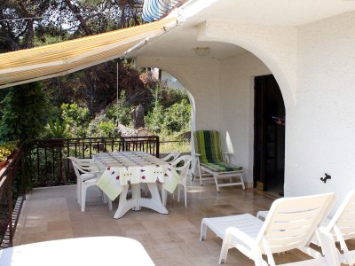 Apartment One bedroom apartment with terrace and sea view Brgulje, Molat A-6241-b - Outdoor photo 22