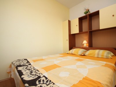 Apartment One bedroom apartment with terrace and sea view Starigrad, Paklenica A-6587-b - Outdoor photo 15