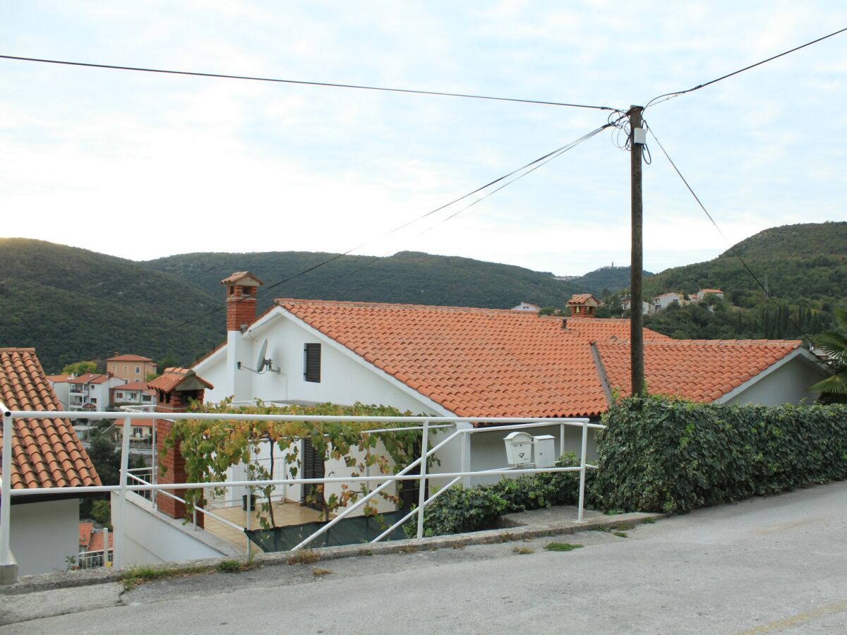 Apartment Two bedroom apartment with terrace and sea view Rabac, Labin A-7474-a - Outdoor photo 4