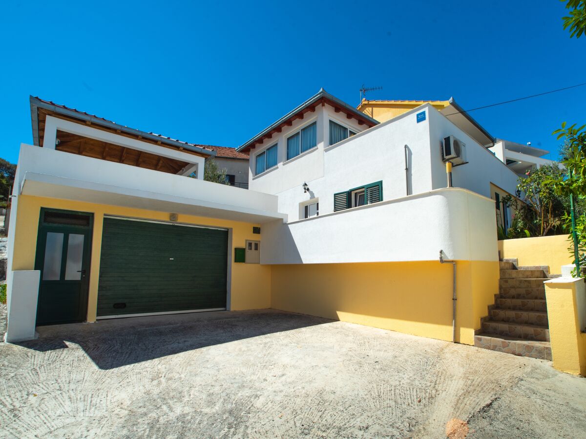 Apartment Two bedroom apartment near beach Ražanj, Rogoznica A-7485-a - Outdoor photo 3