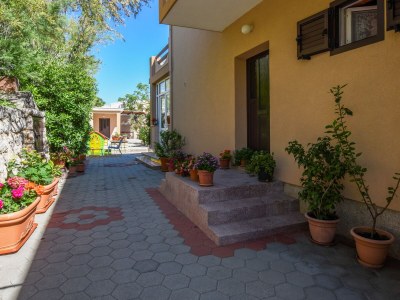 Apartment Studio flat with terrace and sea view Pag AS-6316-a - Outdoor photo 18