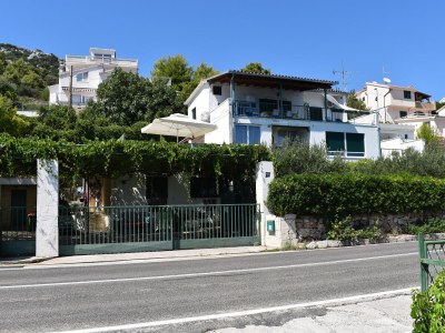 Apartment One bedroom apartment near beach Seget Vranjica, Trogir A-7508-a in Seget Vranjica - Apartment