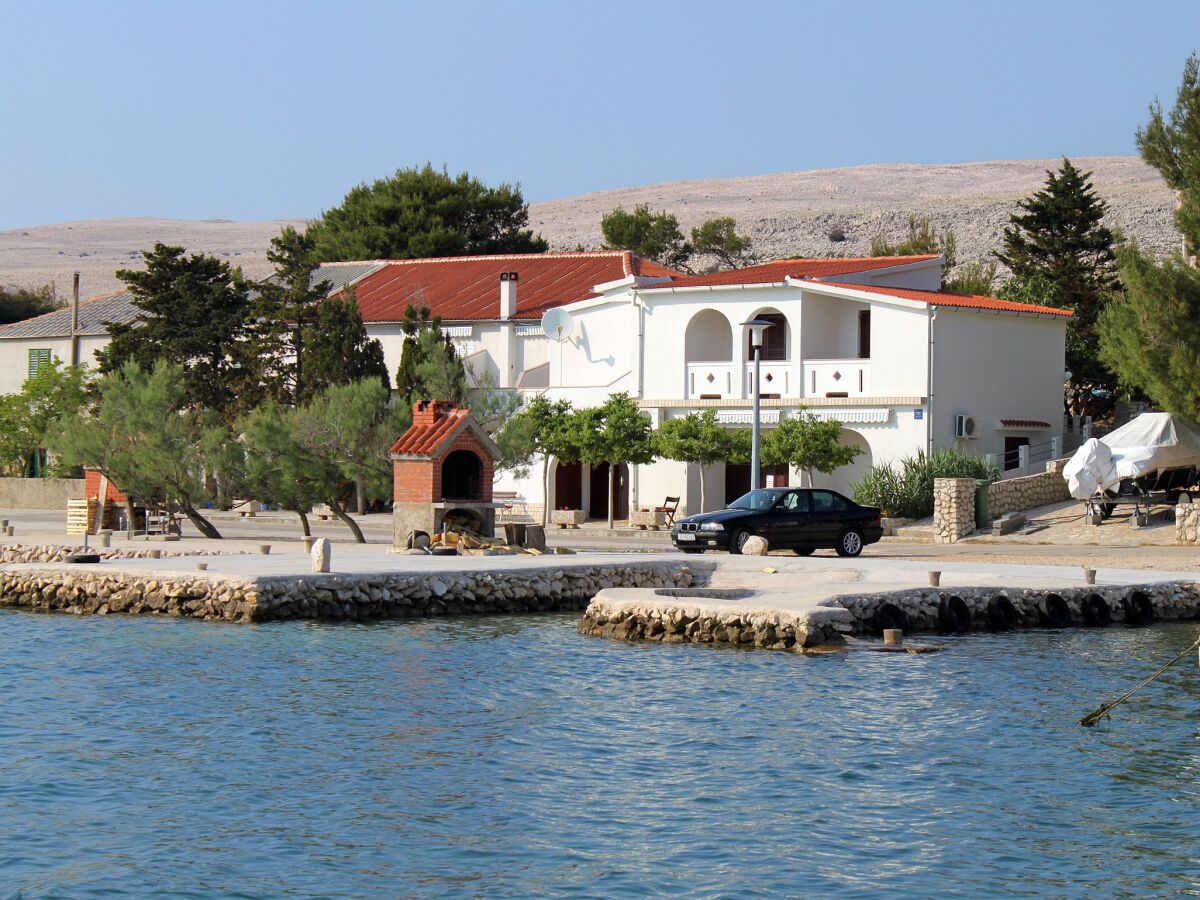 Apartment Two bedroom apartment near beach Kustići, Pag A-6335-a - Outdoor photo 2