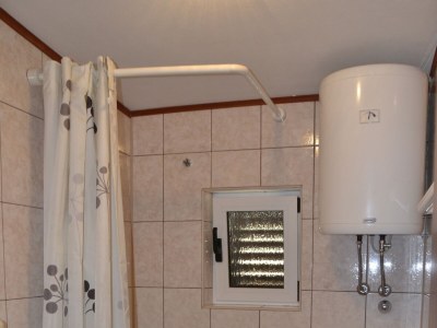 Apartment Two bedroom apartment near beach Kustići, Pag A-6335-a - Outdoor photo 14