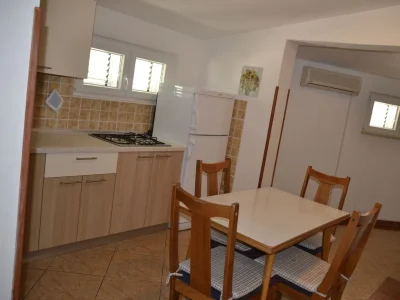 Apartment Two bedroom apartment near beach Kustići, Pag A-6335-c - Outdoor photo 9