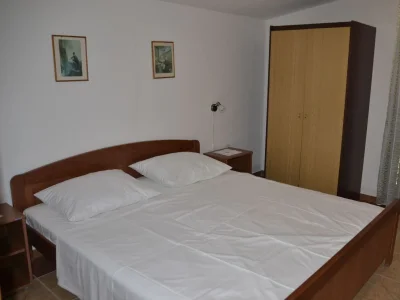 Apartment Two bedroom apartment near beach Kustići, Pag A-6335-c - Outdoor photo 12