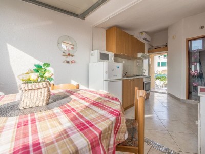 Apartment Two bedroom apartment with terrace and sea view Bušinci, Čiovo A-7560-a - Outdoor photo 13