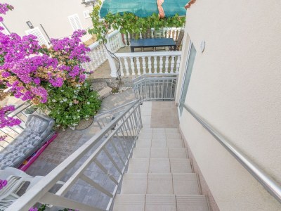 Apartment Two bedroom apartment with terrace and sea view Bušinci, Čiovo A-7560-a - Outdoor photo 24