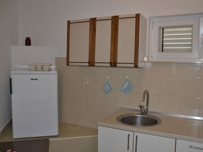 Apartment One bedroom apartment near beach Kustići, Pag A-6335-e - Outdoor photo 8