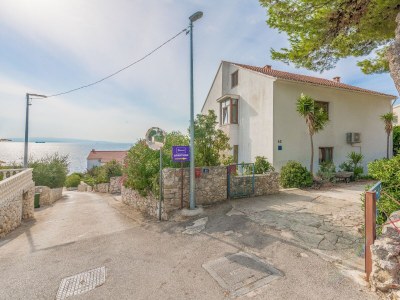 Apartment One bedroom apartment with terrace and sea view Bušinci, Čiovo A-7560-c - Outdoor photo 9