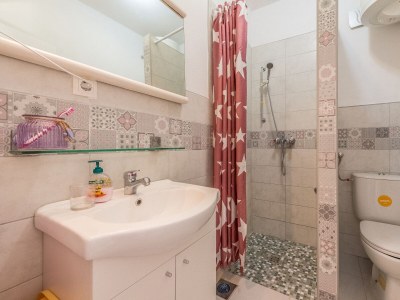 Apartment One bedroom apartment with terrace and sea view Bušinci, Čiovo A-7560-c - Outdoor photo 17