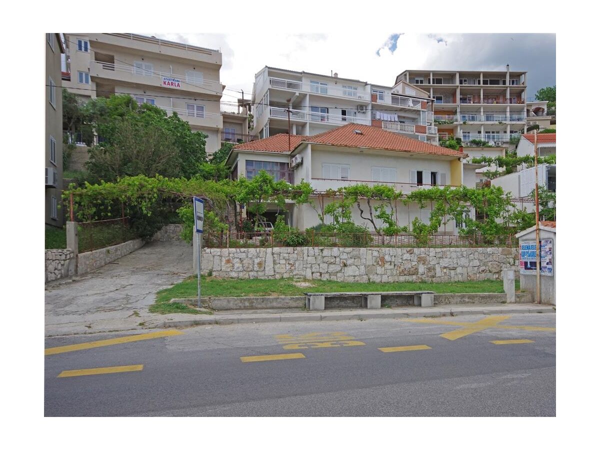 Apartment Apartments by the sea Dugi Rat, Omiš - 7575 - Outdoor photo 2