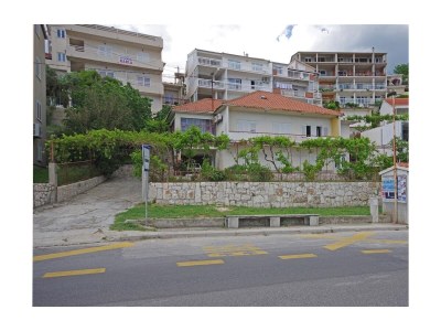 Apartment Apartments by the sea Dugi Rat, Omiš - 7575 - Outdoor photo 2