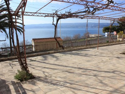 Apartment Apartments by the sea Dugi Rat, Omiš - 7575 - Outdoor photo 8