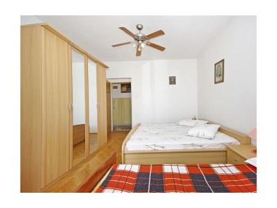 Apartment Apartments by the sea Dugi Rat, Omiš - 7575 - Outdoor photo 20