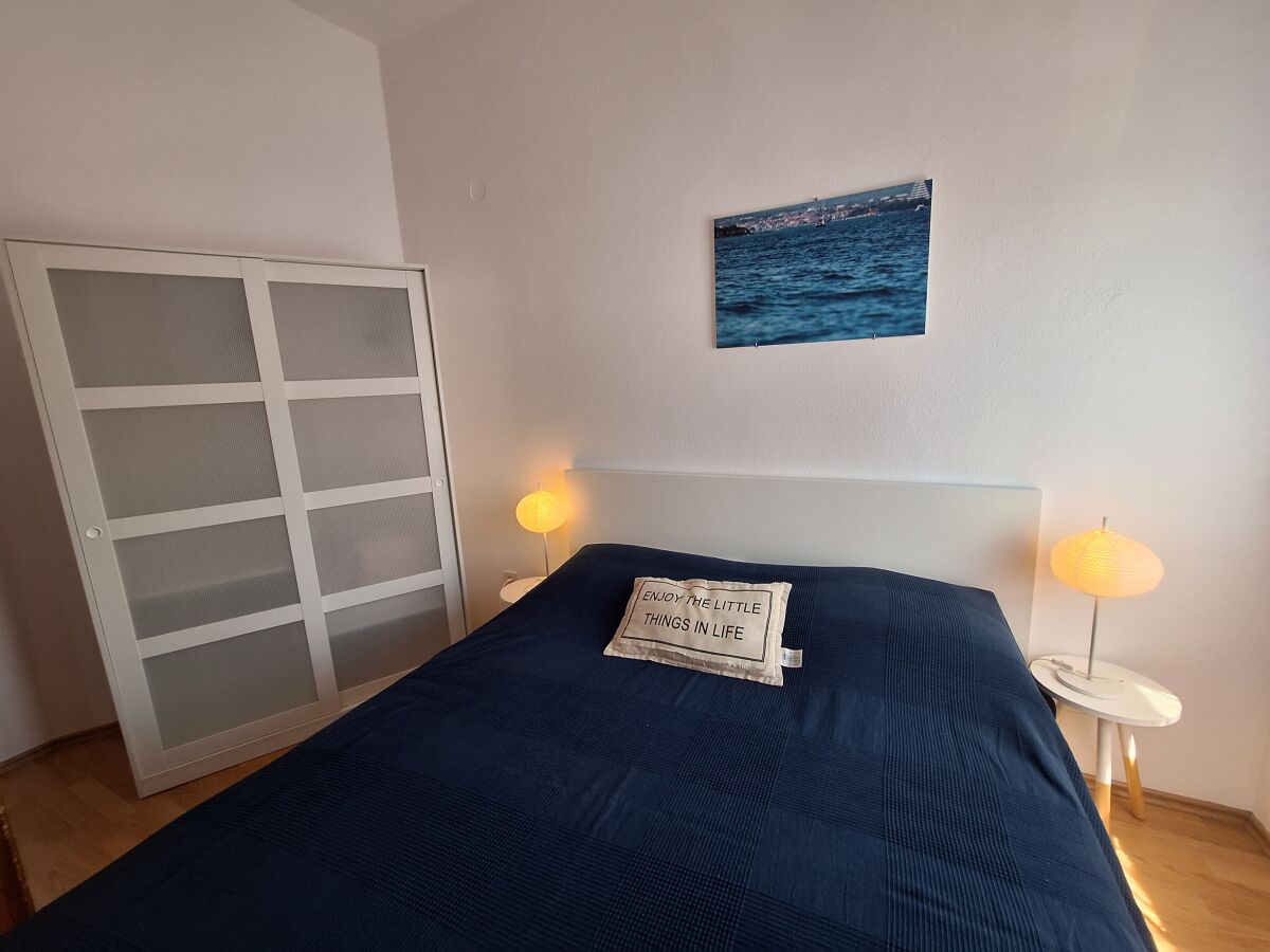 Apartment One bedroom apartment with terrace and sea view Vodice A-7604-a