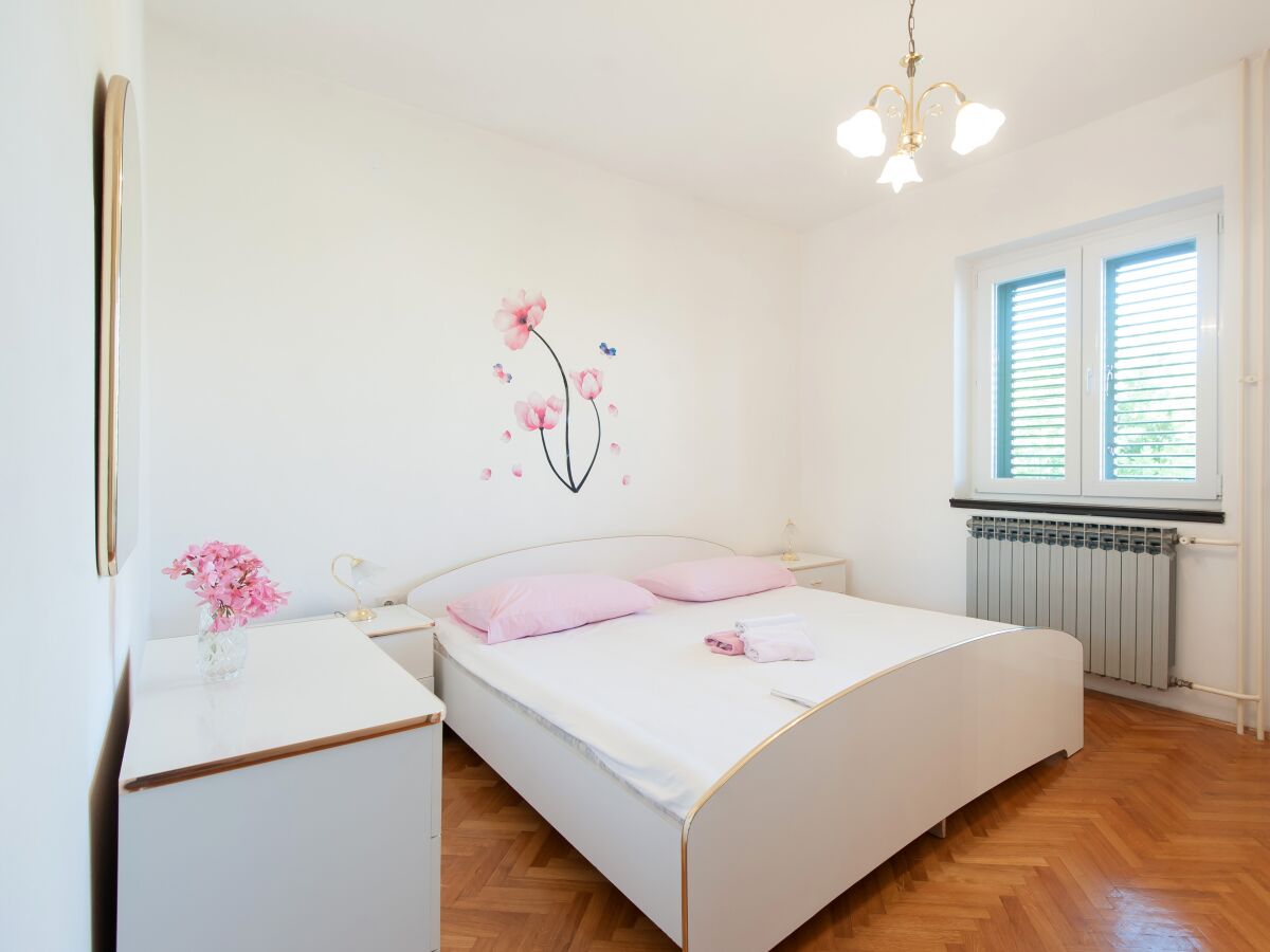 Apartment Two bedroom apartment with terrace and sea view Turanj, Biograd A-6445-b