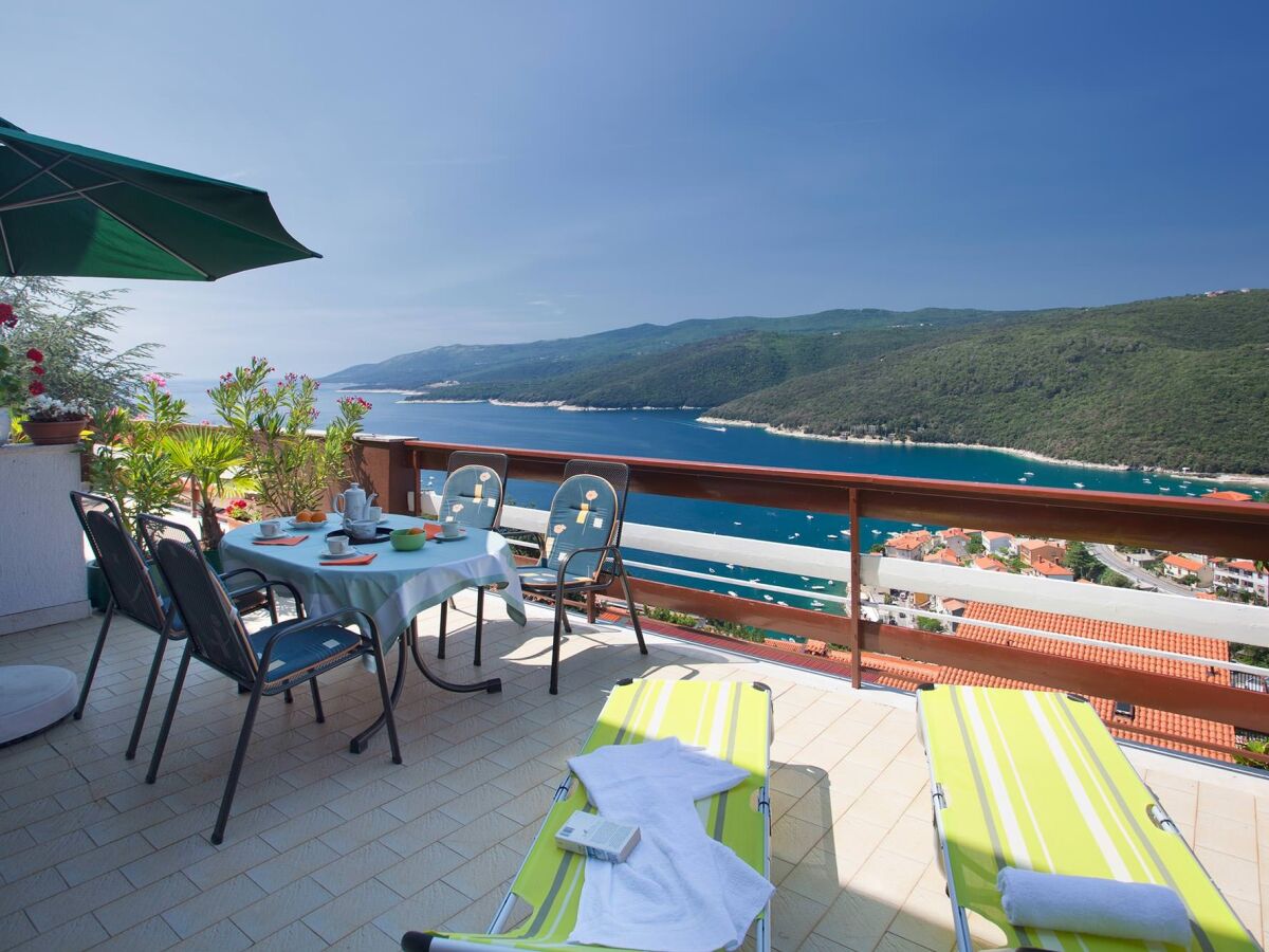 Apartment Two bedroom apartment with terrace and sea view Rabac, Labin A-7622-b