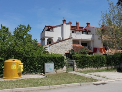 Apartment Two bedroom apartment with terrace Rovinj A-7656-a - Outdoor photo 2