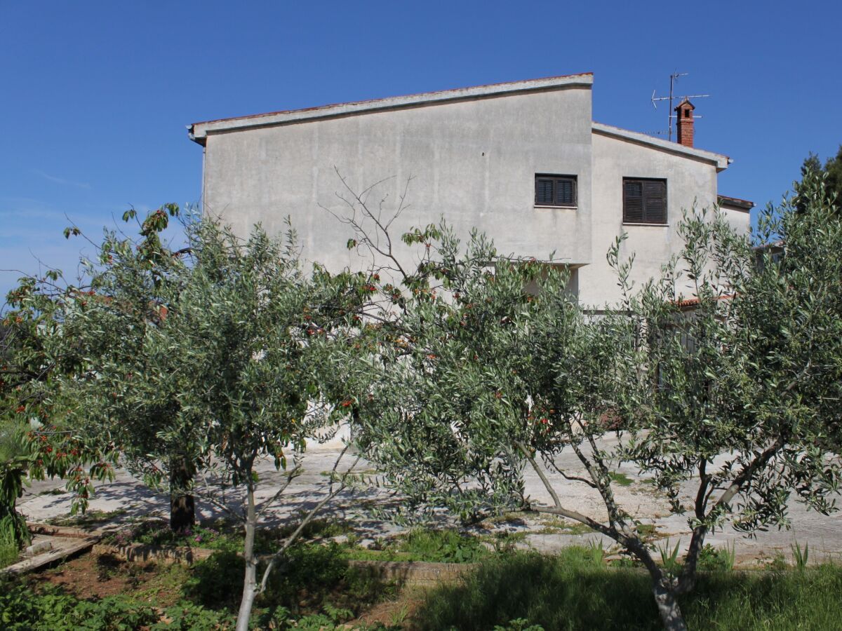 Apartment One bedroom apartment with balcony and sea view Pula A-7681-b - Outdoor photo 4