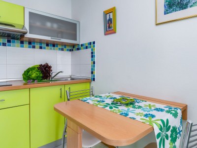 Apartment One bedroom apartment with terrace and sea view Medveja, Opatija A-7720-a - Outdoor photo 28