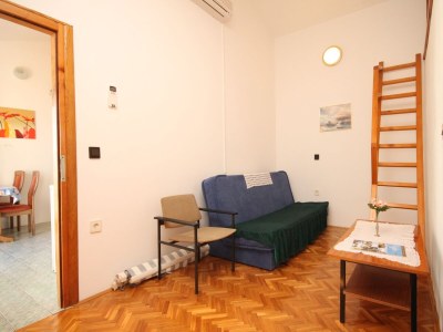 Apartment One bedroom apartment with terrace and sea view Kali, Ugljan A-8202-b - Outdoor photo 16