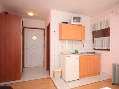 Apartment Studio flat with terrace and sea view Kali, Ugljan AS-8202-b - Outdoor photo 11