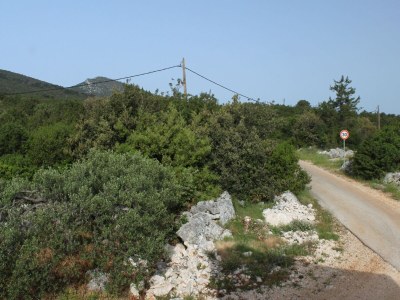 Apartment Two bedroom apartment near beach Cove Pokrivenik, Hvar A-8673-a - Outdoor photo 35