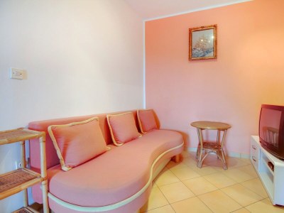 Apartment Two bedroom apartment with terrace and sea view Mali Lošinj, Lošinj A-7879-d - Outdoor photo 17