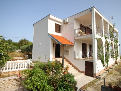 Apartment Studio flat near beach Cove Pokrivenik, Hvar AS-8673-b - Outdoor photo 3