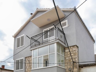 Apartment Two bedroom apartment with balcony and sea view Kaštel Kambelovac, Kaštela A-8679-a - Outdoor photo 4