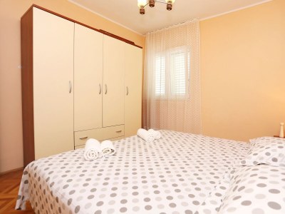 Apartment Two bedroom apartment with balcony and sea view Kaštel Kambelovac, Kaštela A-8679-a - Outdoor photo 15