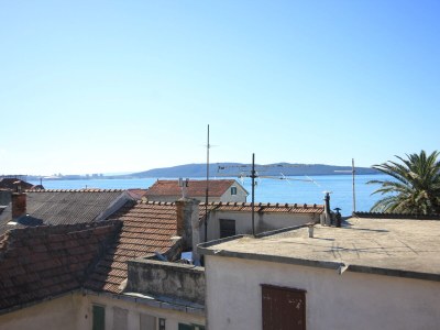 Apartment Two bedroom apartment with balcony and sea view Kaštel Kambelovac, Kaštela A-8679-a - Outdoor photo 23