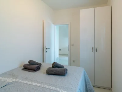 Apartment Two bedroom apartment with air-conditioning Poljana, Ugljan A-8419-b - Outdoor photo 17