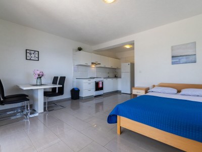 Apartment One bedroom apartment near beach Cove Torac, Hvar A-8653-a - Outdoor photo 13