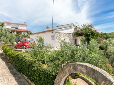Apartment One bedroom apartment with terrace Nečujam, Šolta A-8691-b - Outdoor photo 4