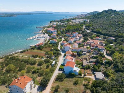 Apartment Two bedroom apartment with terrace Tkon, Pašman A-8302-a - Outdoor photo 11