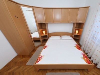 Apartment Two bedroom apartment with terrace Tkon, Pašman A-8302-a - Outdoor photo 32