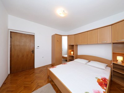 Apartment Two bedroom apartment with terrace Tkon, Pašman A-8302-a - Outdoor photo 33