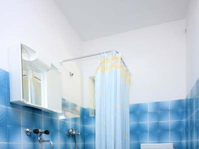 Apartment Two bedroom apartment with terrace Tkon, Pašman A-8302-a - Outdoor photo 41