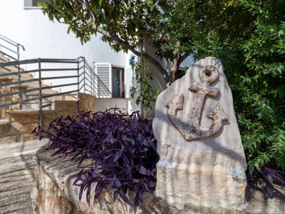 Apartment Two bedroom apartment with terrace and sea view Zavala, Hvar A-8710-b - Outdoor photo 3